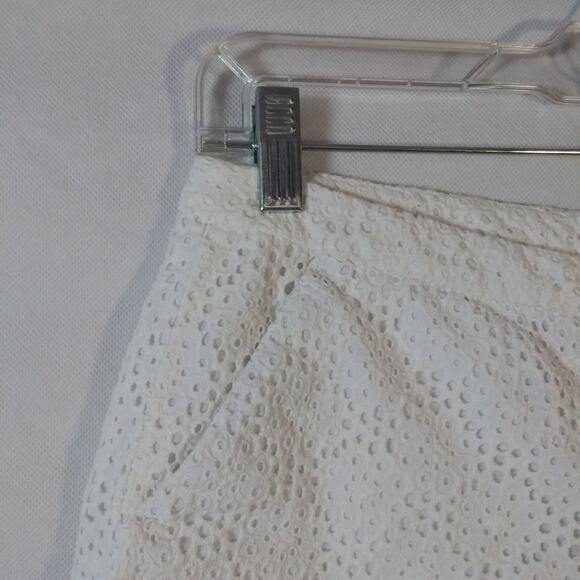 Lily Pulitzer Adie Eyelet White Shorts Size 00 - Picture 5 of 9